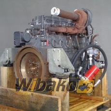 Spalovací motor New Holland 667TA/EEG 
